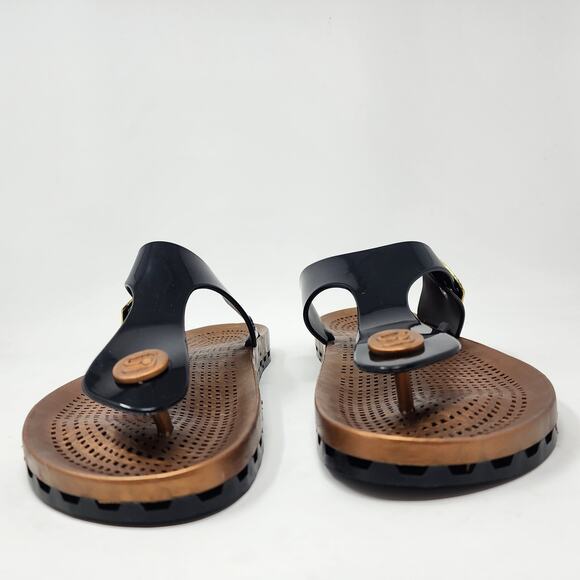 Sensi Sandals Women 9M Taormina Prestige Thong Sandal in Black and Gold Rubber - Picture 4 of 9